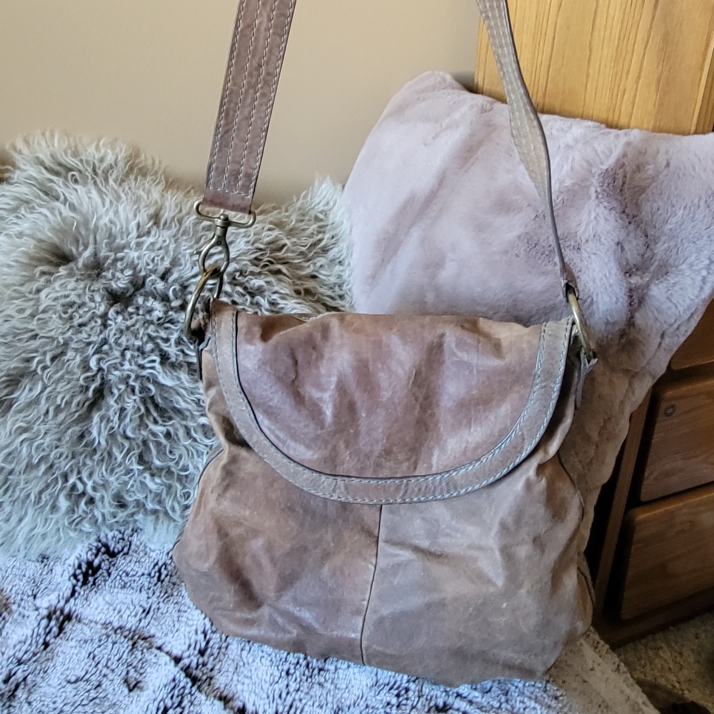 Anthropologie Purse (Bica Cheia)